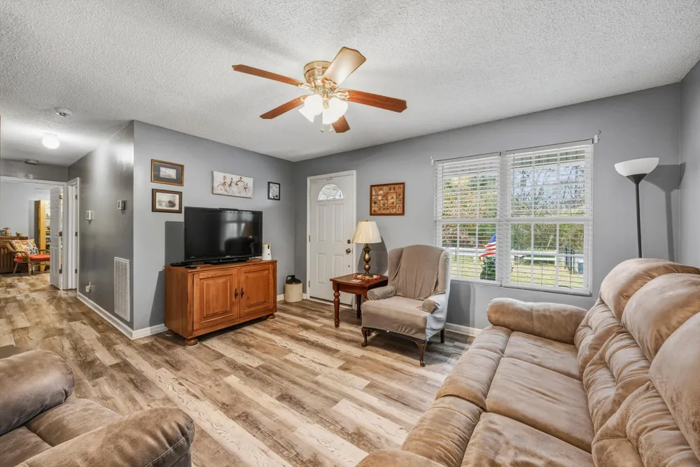 555 Corvette Drive Chatsworth, GA 30705