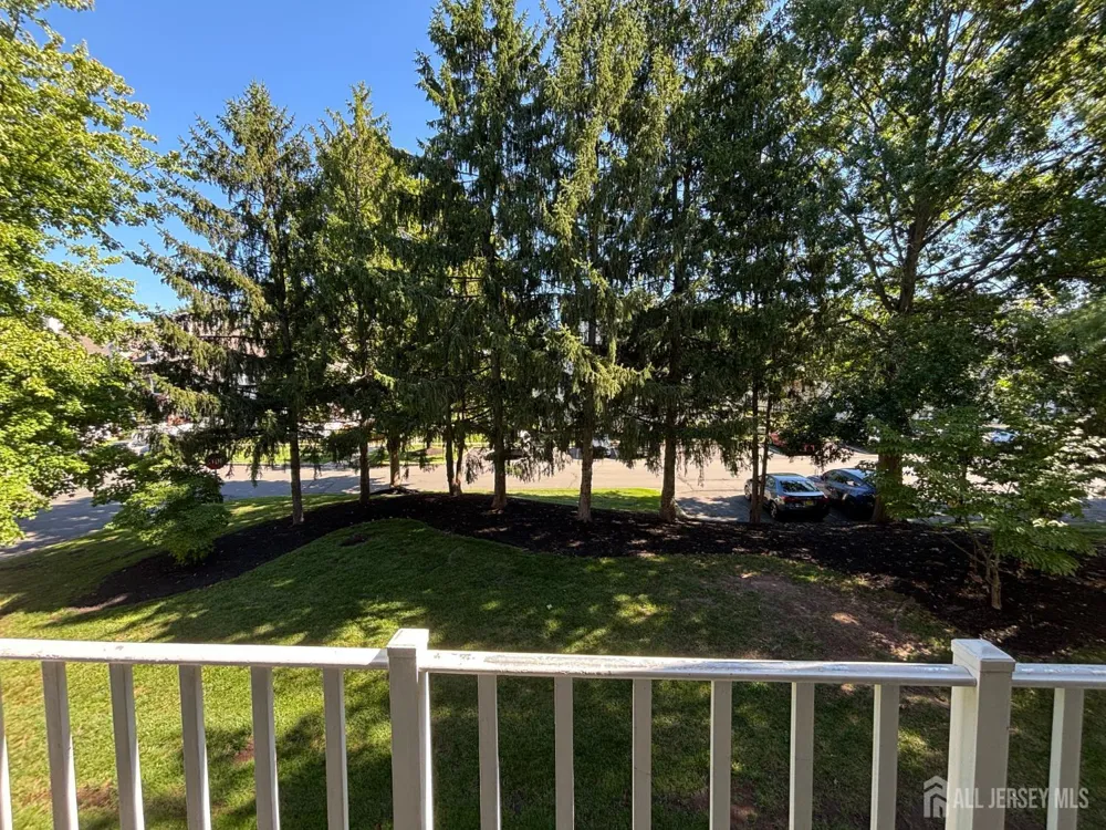 279 Kempsey Drive North Brunswick, NJ 08902
