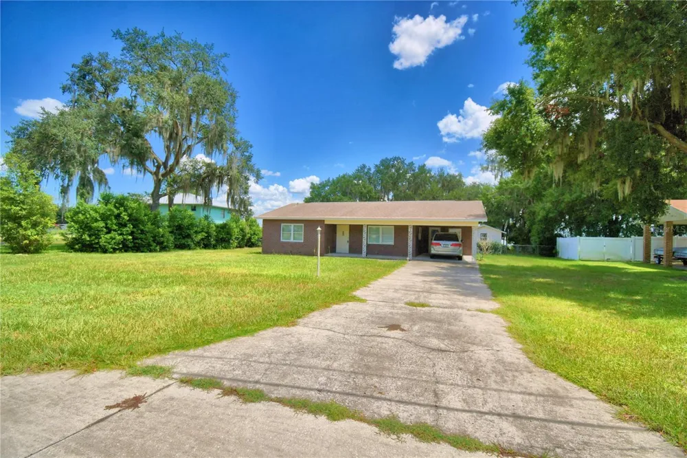 214 LAKE REEDY BOULEVARD Frostproof, FL 33843