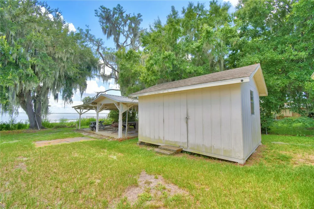 214 LAKE REEDY BOULEVARD Frostproof, FL 33843