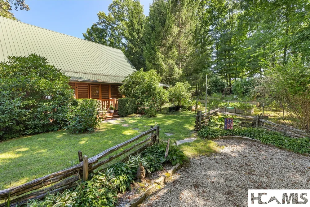 250 Bonanza Drive Cullowhee, NC 28723