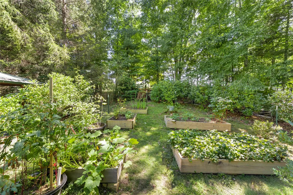 250 Bonanza Drive Cullowhee, NC 28723