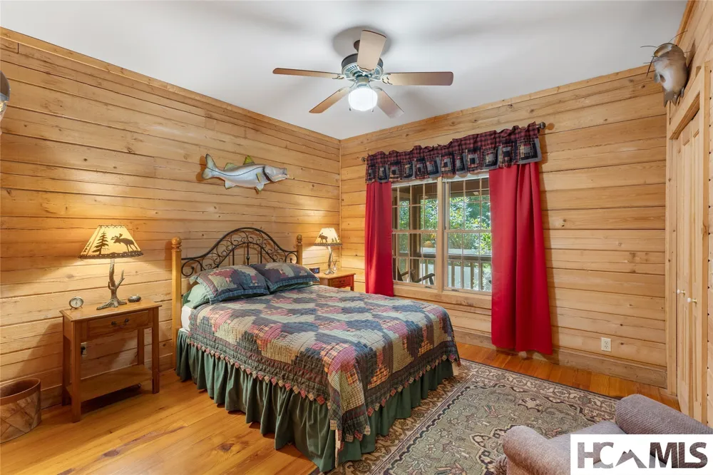 250 Bonanza Drive Cullowhee, NC 28723