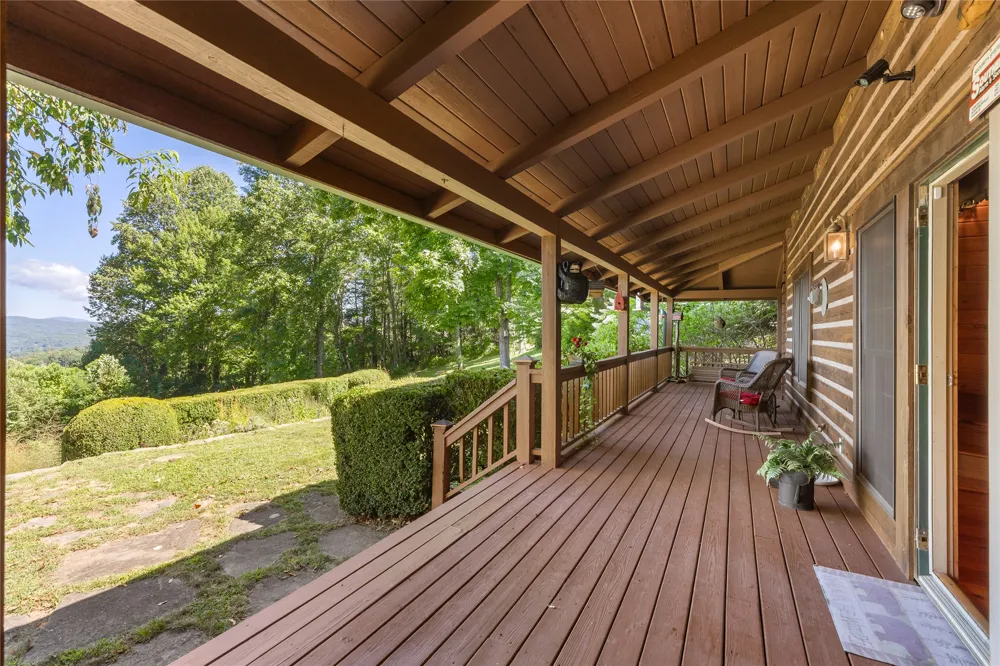 250 Bonanza Drive Cullowhee, NC 28723