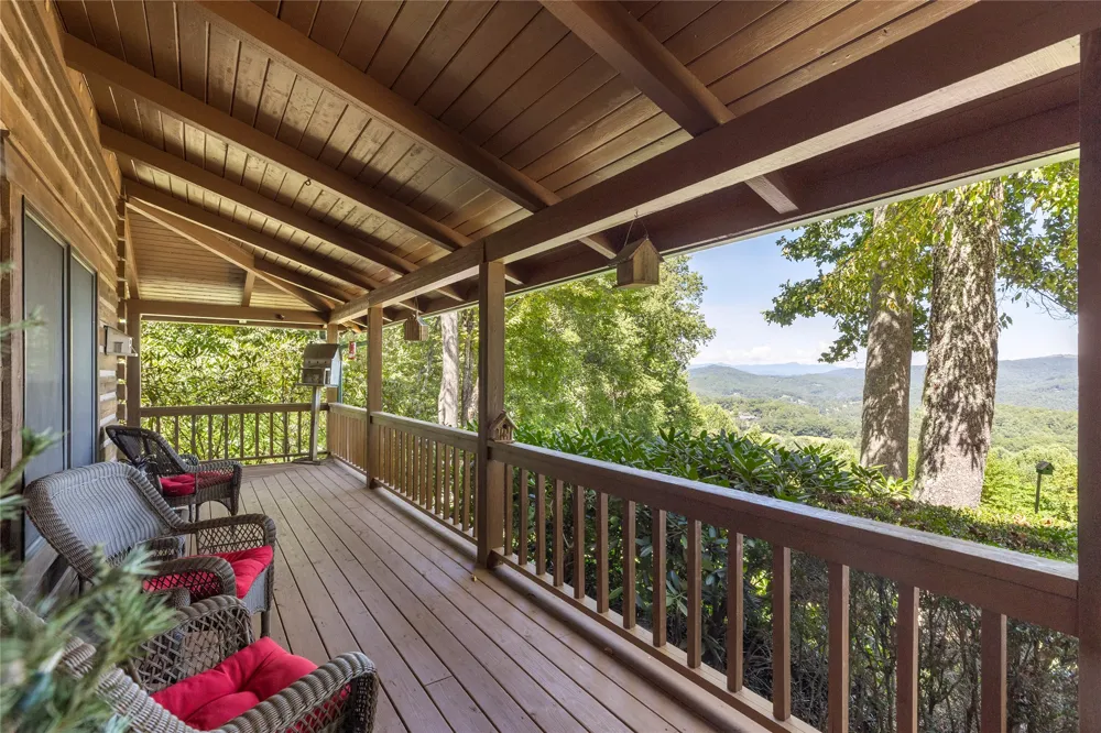 250 Bonanza Drive Cullowhee, NC 28723