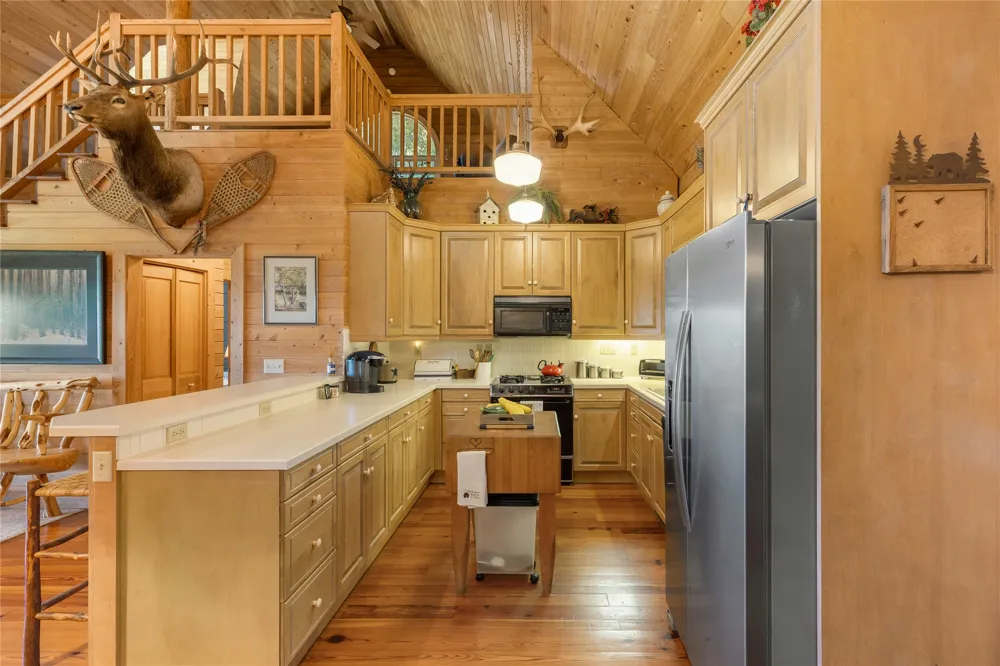 250 Bonanza Drive Cullowhee, NC 28723