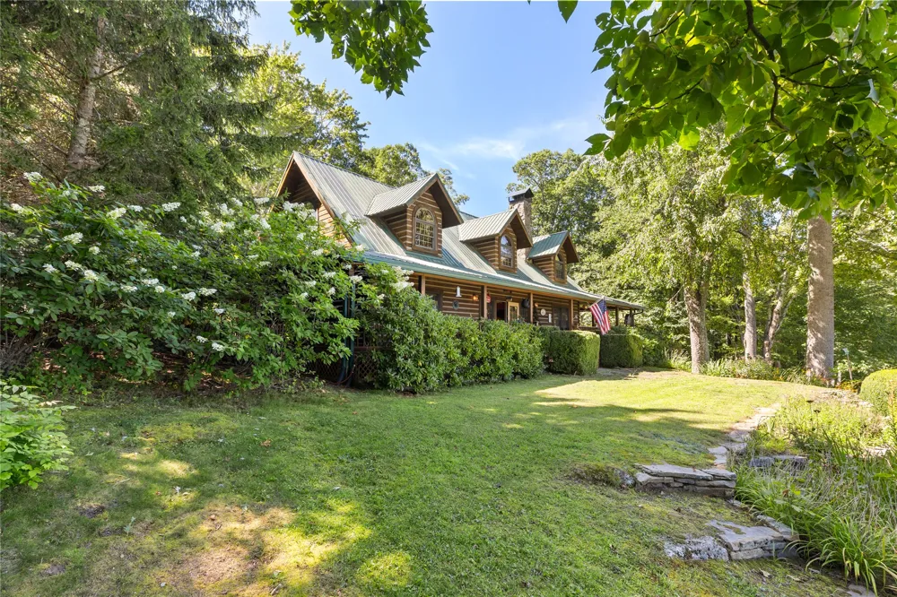 250 Bonanza Drive Cullowhee, NC 28723