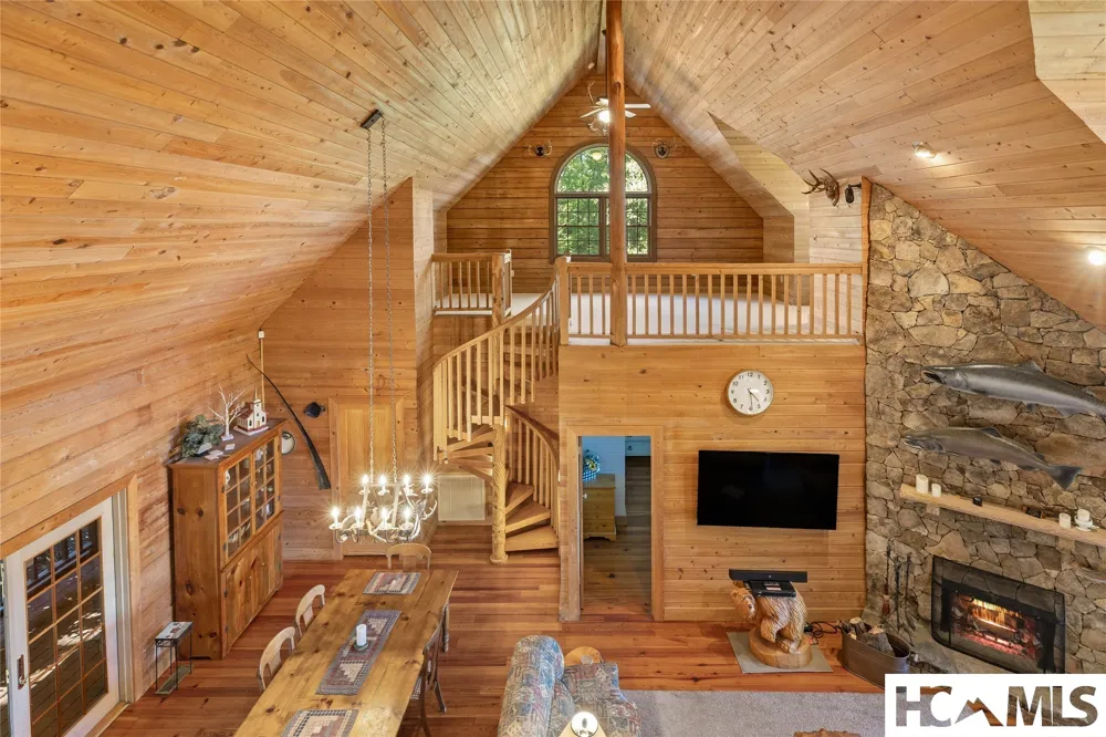 250 Bonanza Drive Cullowhee, NC 28723