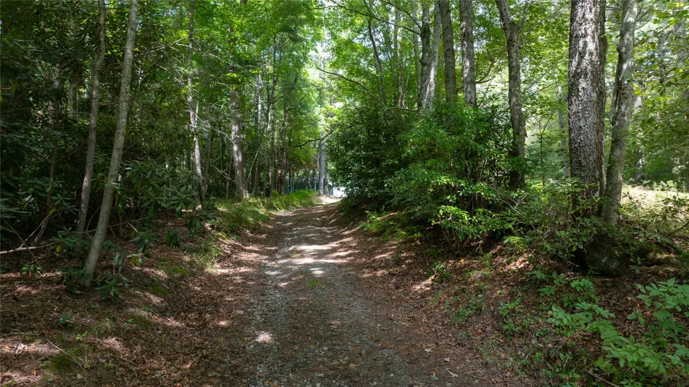 2680 HWY 107 N Cashiers, NC 28717