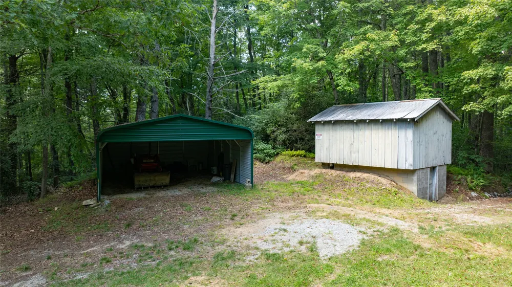 2680 HWY 107 N Cashiers, NC 28717