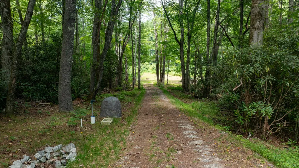 2680 HWY 107 N Cashiers, NC 28717