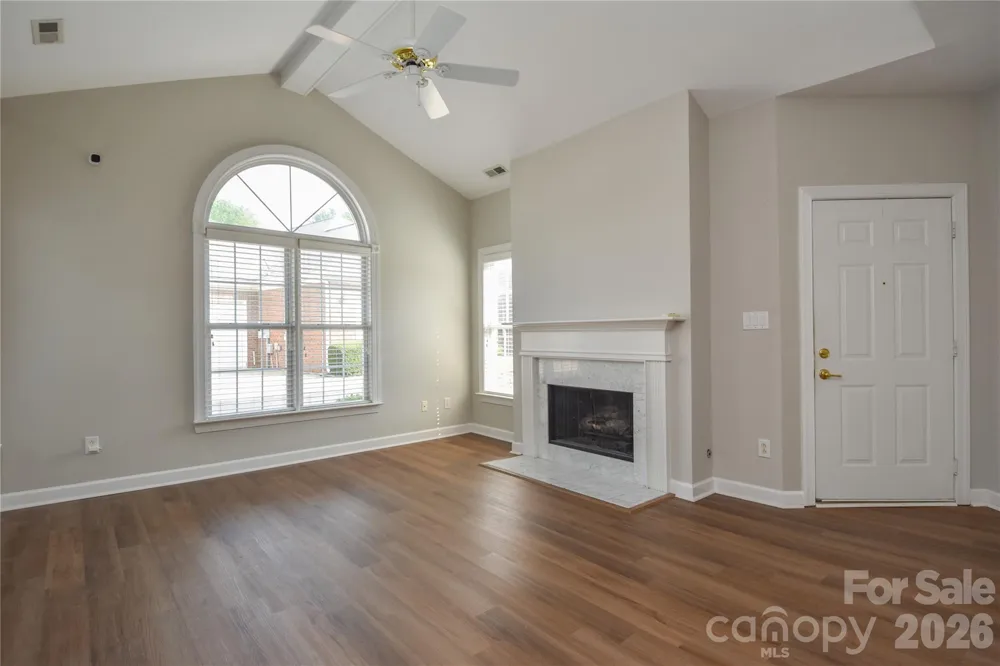 8332 Highland Glen Drive Charlotte, NC 28269
