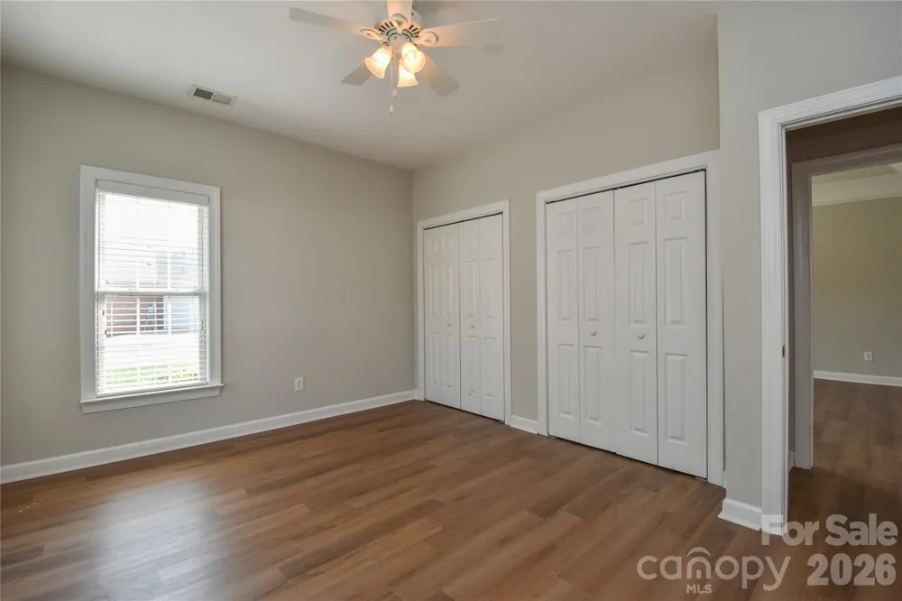 8332 Highland Glen Drive Charlotte, NC 28269