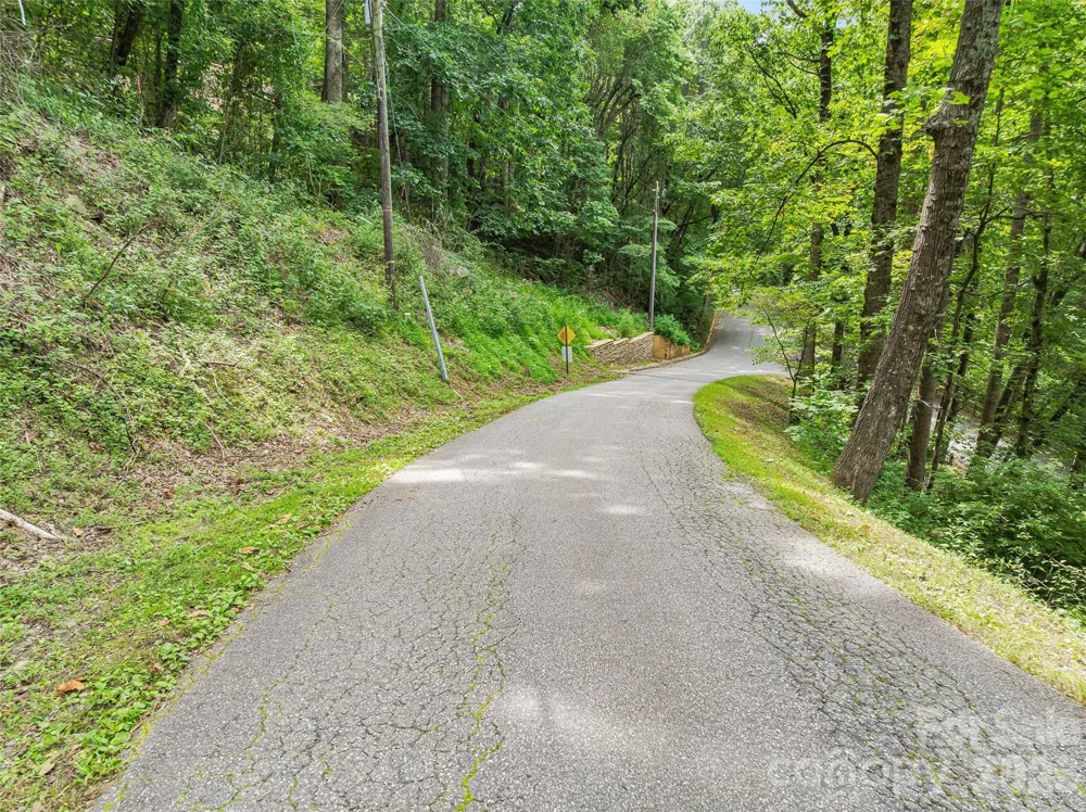 1.54 Acres Breezeway Drive Asheville, NC 28803