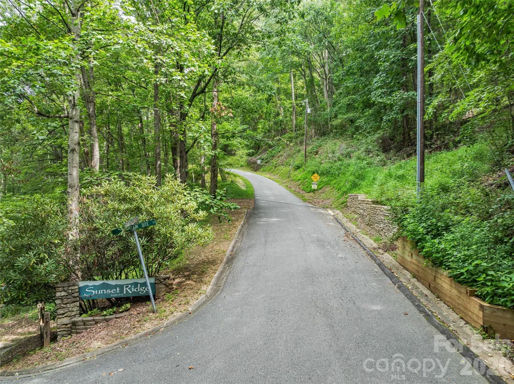 1.54 Acres Breezeway Drive Asheville, NC 28803