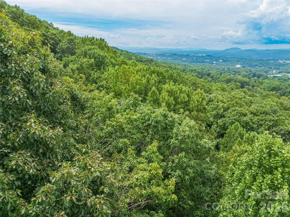 1.54 Acres Breezeway Drive Asheville, NC 28803