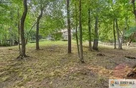 569 Buttonwood Drive Jackson, NJ 08527