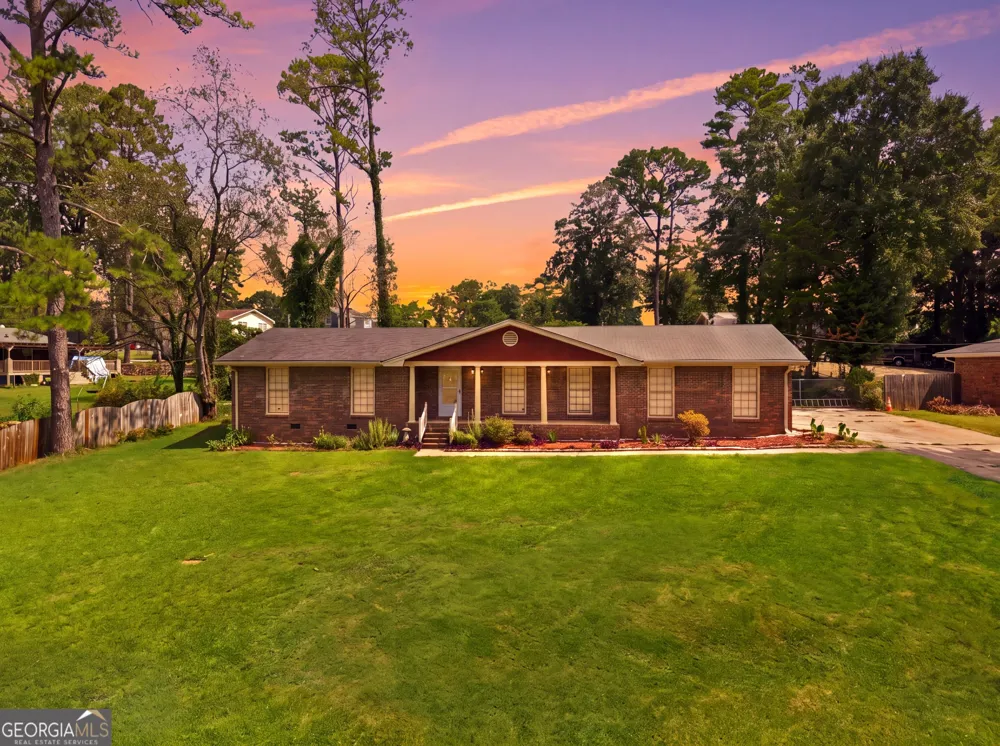 2681 Kings CIR Lawrenceville, GA 30044