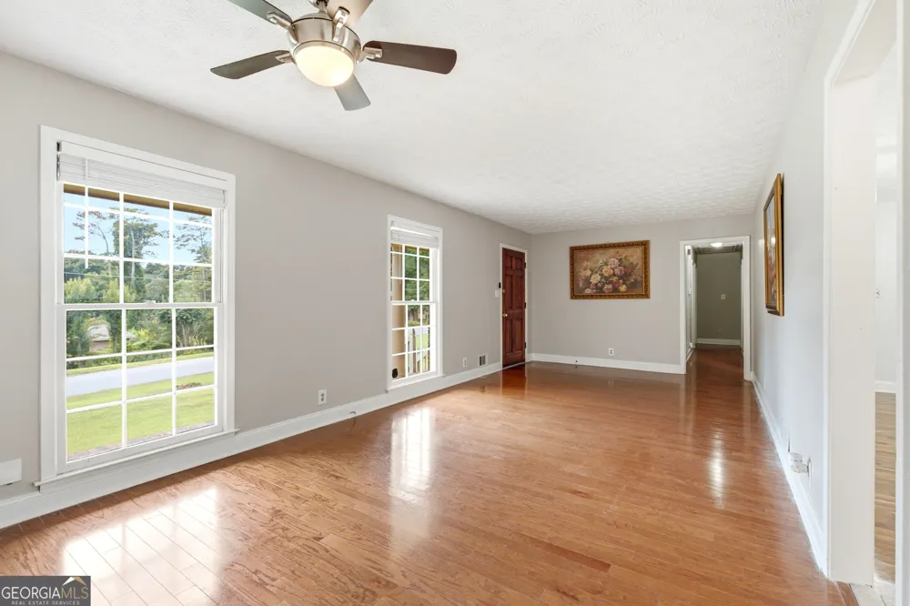 2681 Kings CIR Lawrenceville, GA 30044