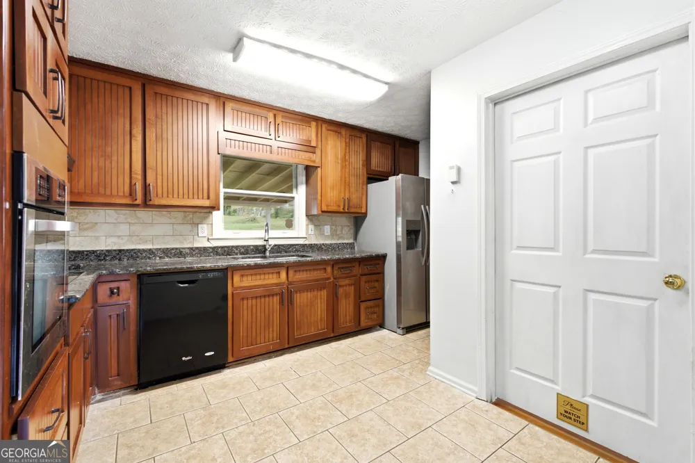 2681 Kings CIR Lawrenceville, GA 30044