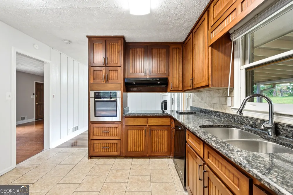2681 Kings CIR Lawrenceville, GA 30044