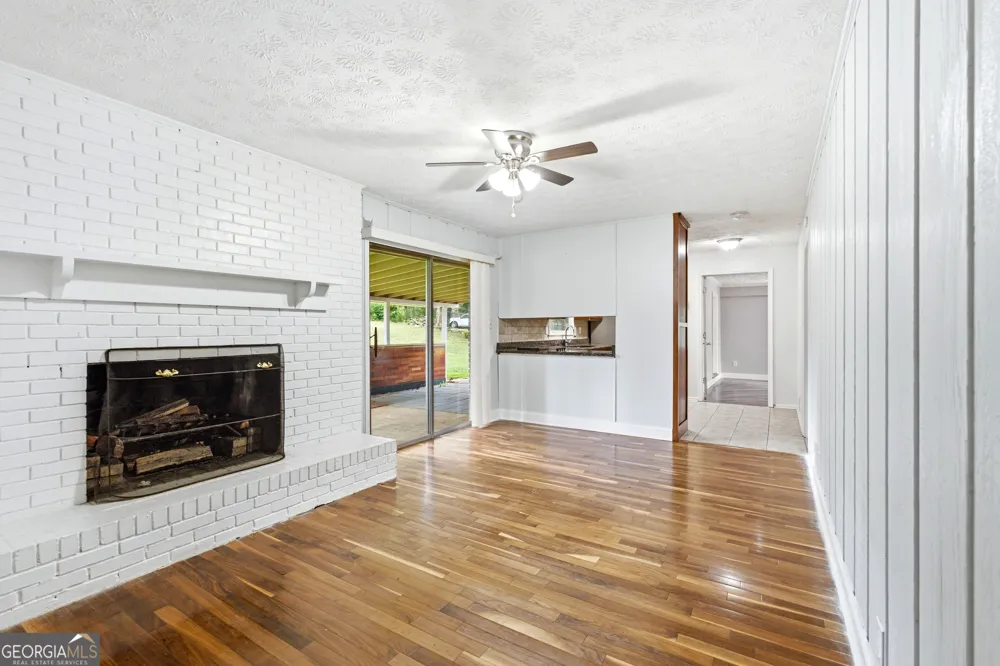 2681 Kings CIR Lawrenceville, GA 30044