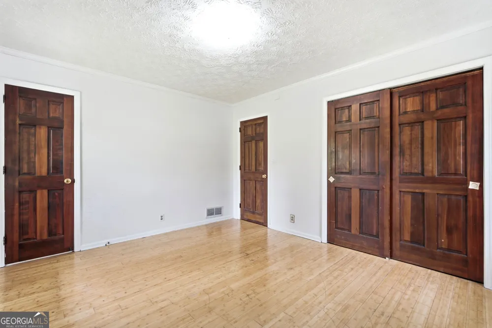 2681 Kings CIR Lawrenceville, GA 30044