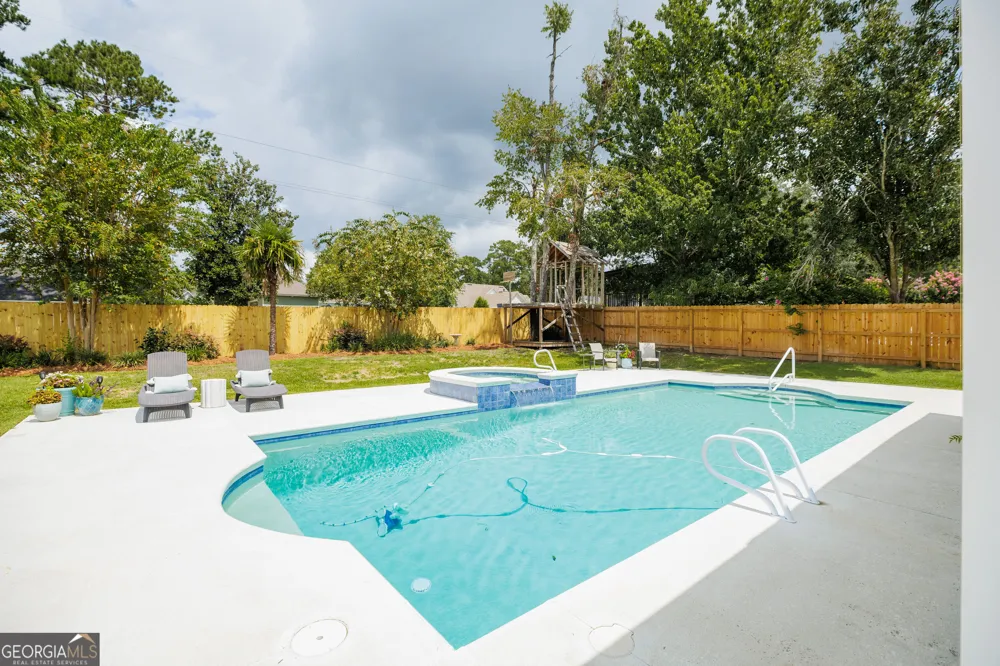 1007 Charleston Place Valdosta, GA 31602