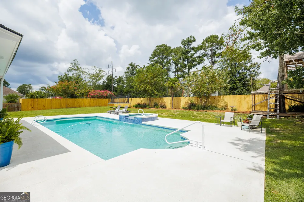 1007 Charleston Place Valdosta, GA 31602