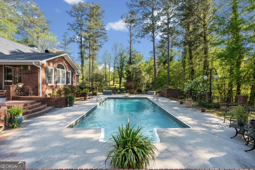 80 Highland DR Tallapoosa, GA 30176