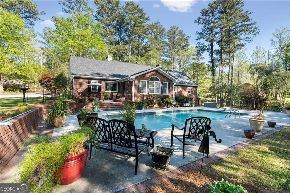 80 Highland DR Tallapoosa, GA 30176