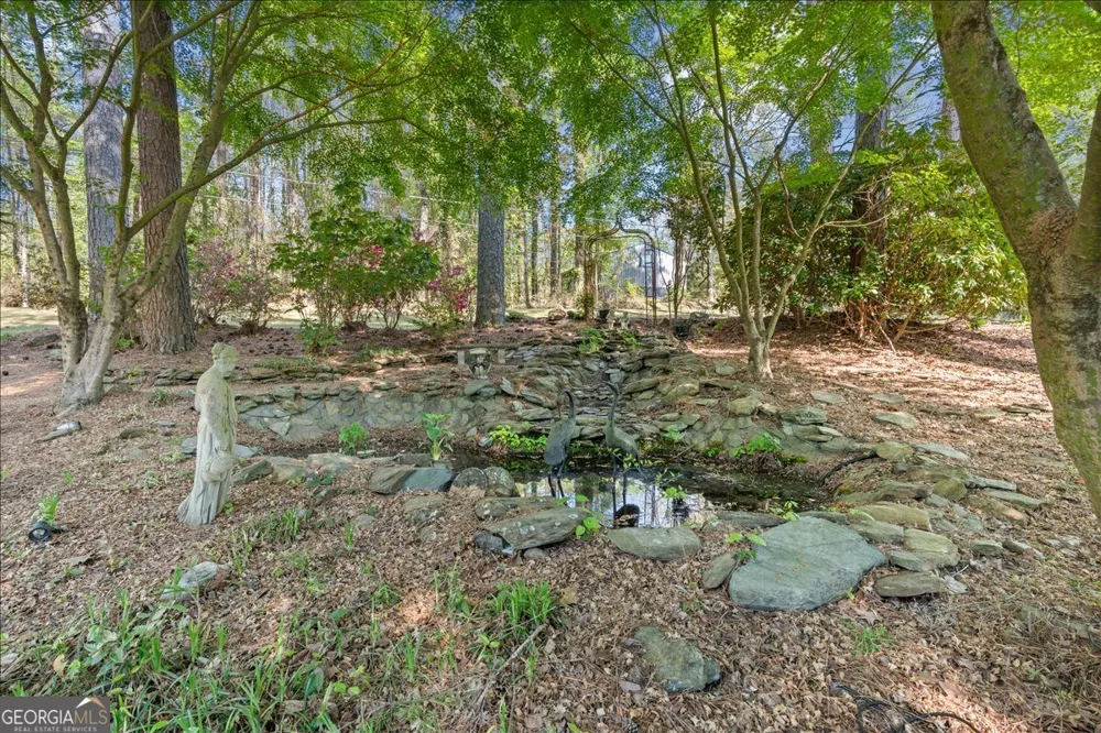 80 Highland DR Tallapoosa, GA 30176