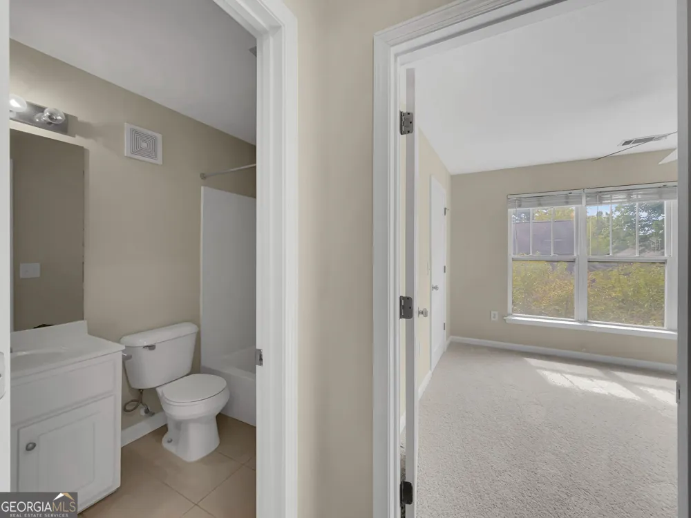 490 Barnett Shoals RD Athens, GA 30605