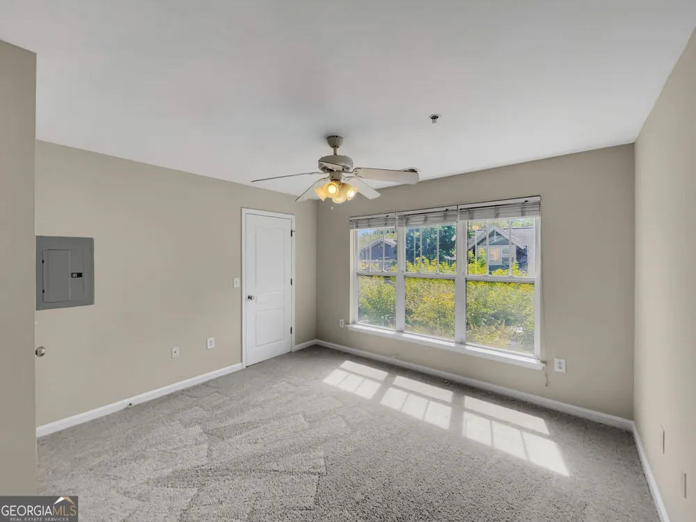 490 Barnett Shoals RD Athens, GA 30605