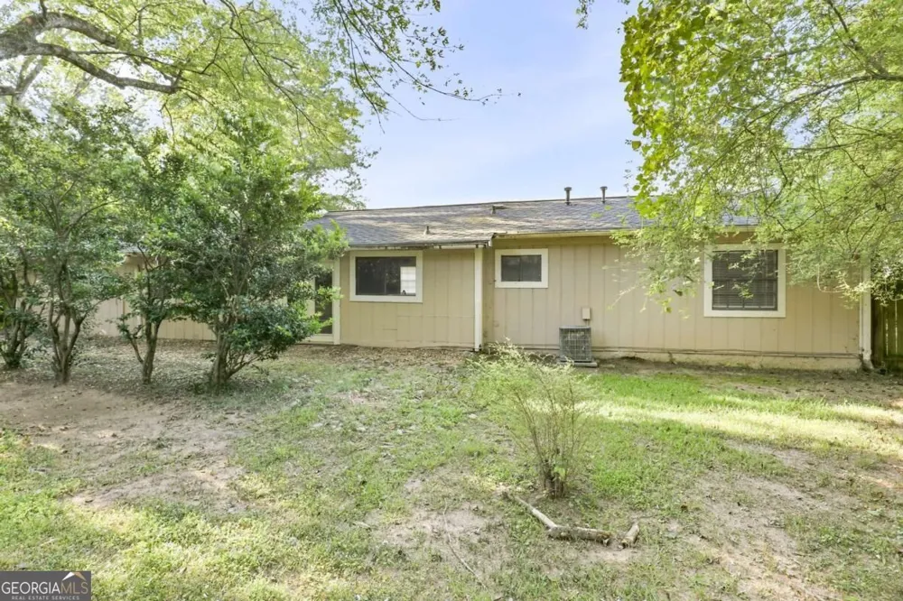 596 Crestmont CT Jonesboro, GA 30238