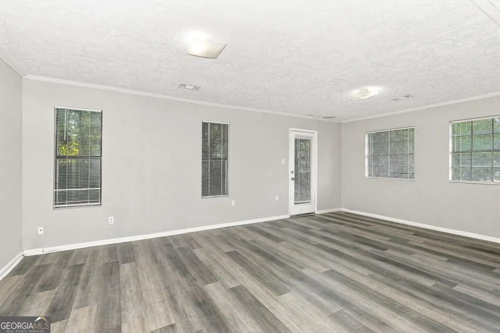 596 Crestmont CT Jonesboro, GA 30238