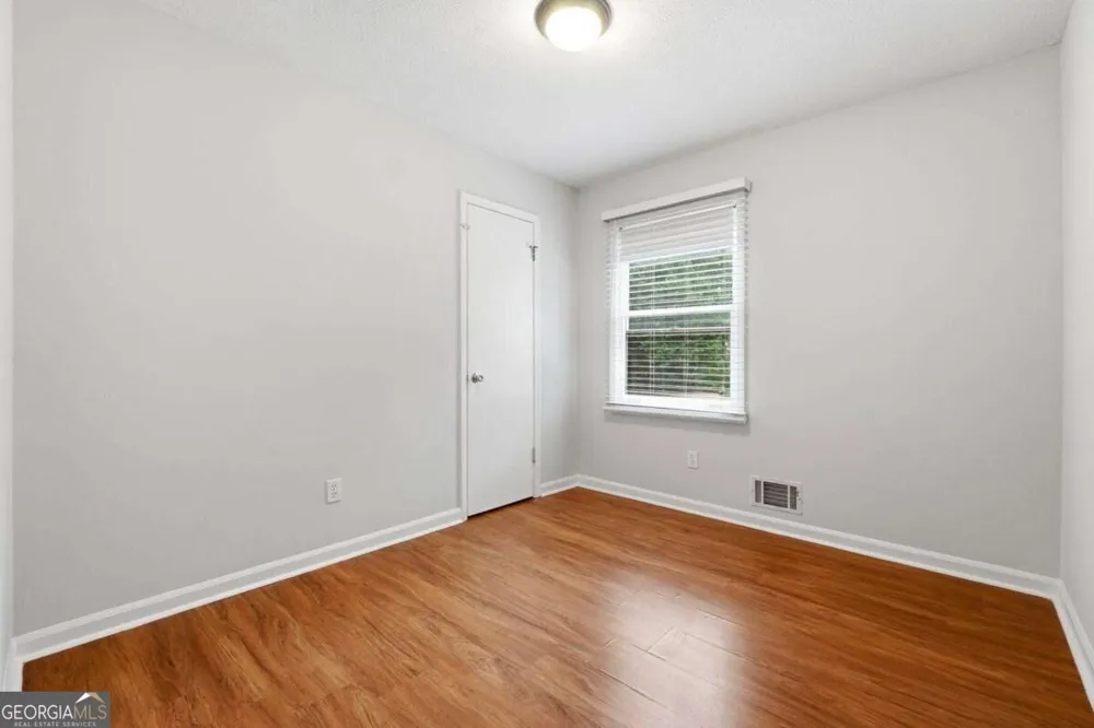 3262 Summer Wood CIR Snellville, GA 30039
