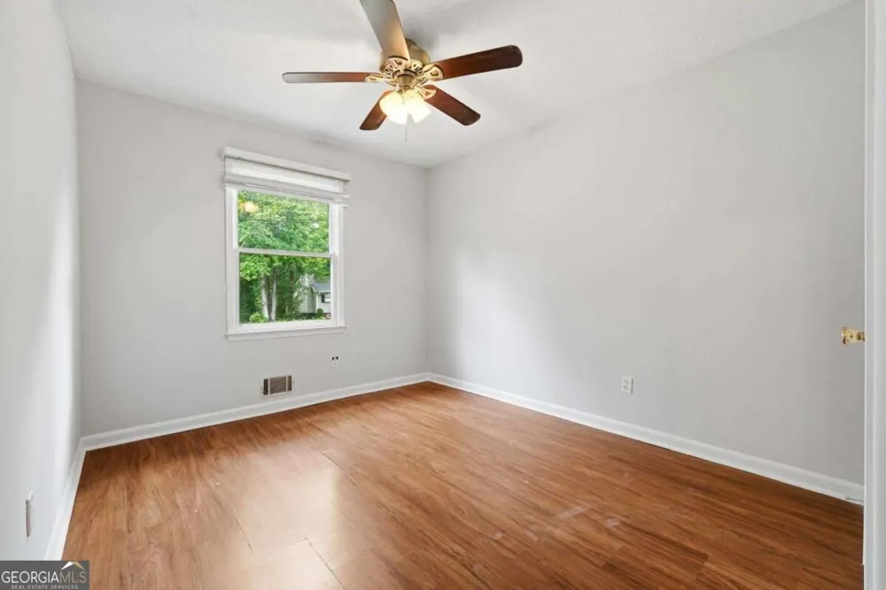 3262 Summer Wood CIR Snellville, GA 30039