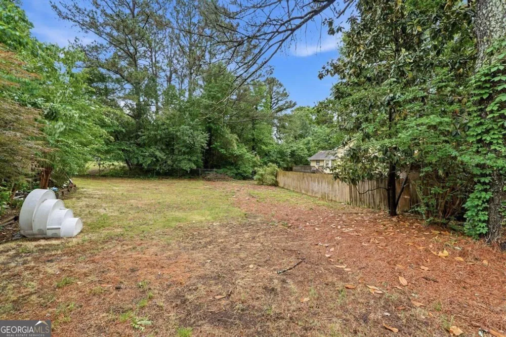 3262 Summer Wood CIR Snellville, GA 30039