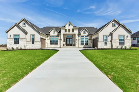 1304 Paxton Lane