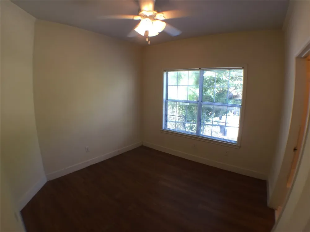 2100 San Gabriel ST Street #203 Austin, TX 78705