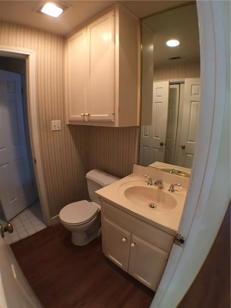 2100 San Gabriel ST Street #203 Austin, TX 78705