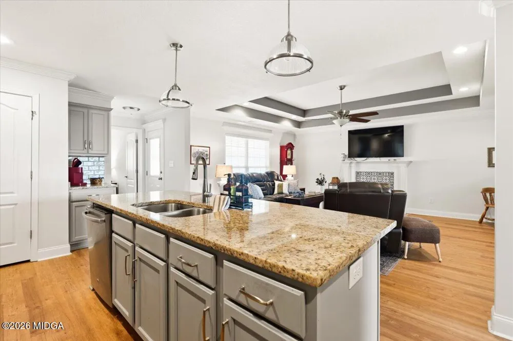 305 Lamplight Drive Byron, GA 31008