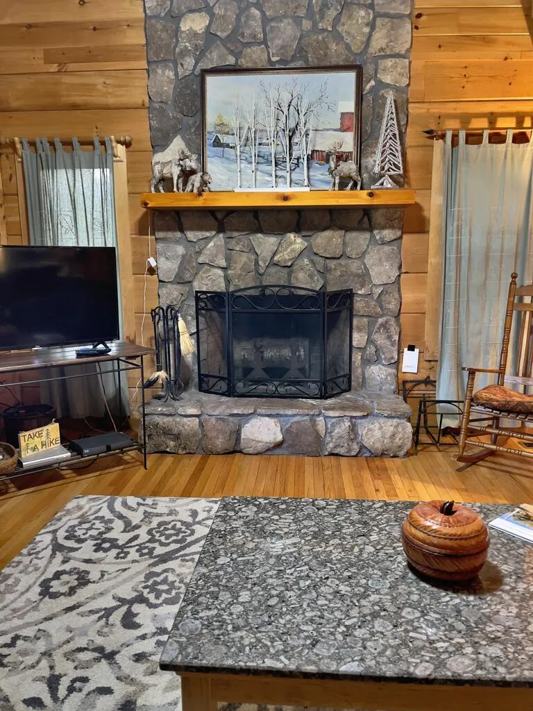 2655 Daves Road Blue Ridge, GA 30513