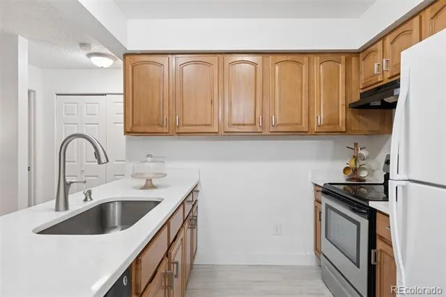 14896 E 2nd Avenue #106H Aurora, CO 80011