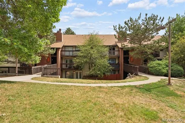 14896 E 2nd Avenue #106H Aurora, CO 80011