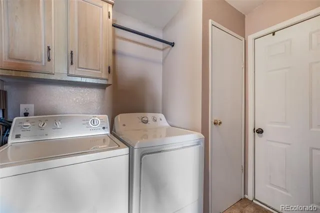 2550 Wheaton Drive Colorado Springs, CO 80904