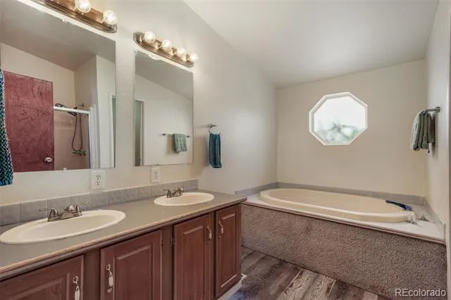 2550 Wheaton Drive Colorado Springs, CO 80904