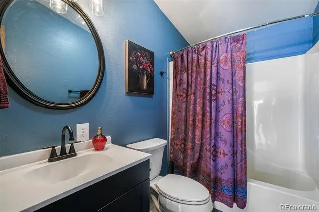 2550 Wheaton Drive Colorado Springs, CO 80904