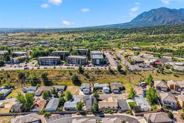 2550 Wheaton Drive Colorado Springs, CO 80904